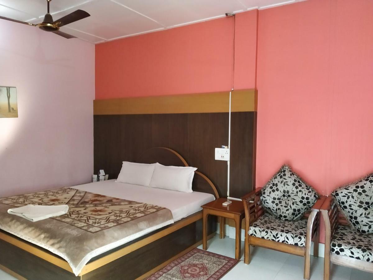 Green Ashiyana Palace Jakhalabandha 外观 照片